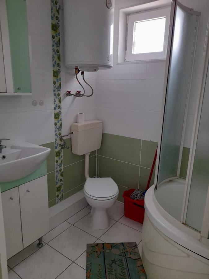 Studio Eva - Maria Residence Костинешти Экстерьер фото