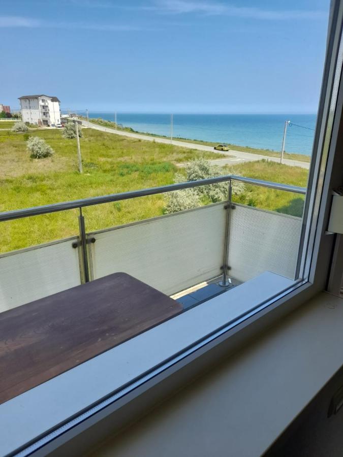 Studio Eva - Maria Residence Костинешти Экстерьер фото